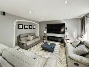 Photo 17- click for photo gallery